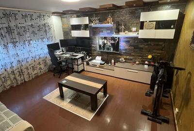 Apartament cu 3 camere circular, mobilat în Brătianu