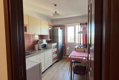 Apartament cu 44 camere decomandat în Casa de Cultură - 10