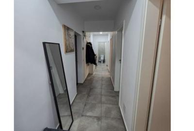 Apartament cu 3 camere decomandat în Apărătorii Patriei - 1