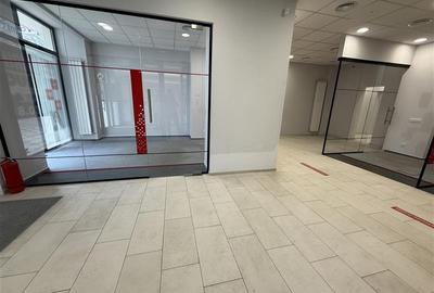 Spațiu comercial, de 168 mp, în Ultracentral - 7