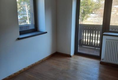 Apartament cu 3 camere decomandat în Predeal - 1
