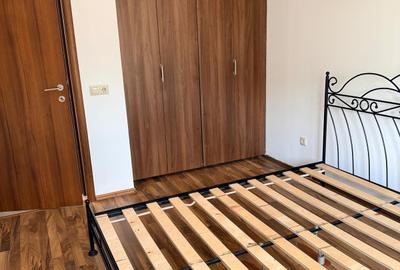 Apartament cu 2 camere decomandat în Văcăresti - 8