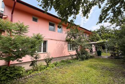 Casă cu 5 camere cu Teren 400 Mp în Semicentral - 1