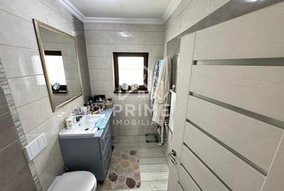 Casă cu 3 camere cu Teren 809 Mp în Central