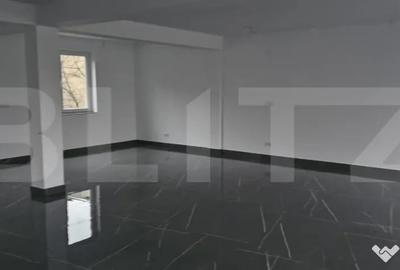 Spațiu comercial, de 100 mp, în Central - 5