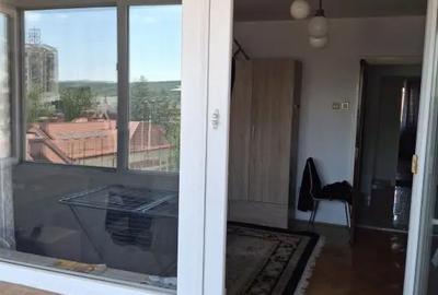 Apartament cu 3 camere decomandat în Central - 7