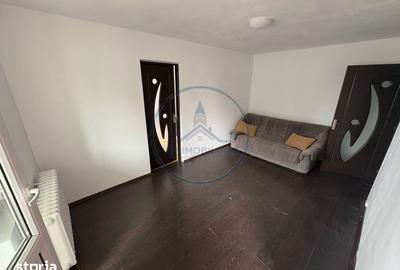 Apartament cu 2 camere semidecomandat, mobilat în Decebal - 1