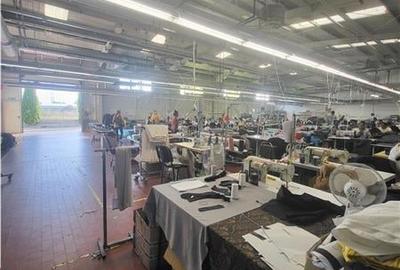 Spațiu comercial, de 2,000 mp, în Autogară - 8