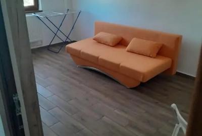 Garsonieră decomandată în Central - 1