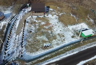 Casă cu 4 camere cu Teren 2700 Mp în Coțofănești