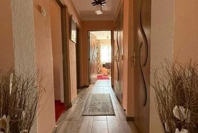 Apartament cu 2 camere în Mărăști