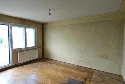 Apartament cu 2 camere decomandat în Astra