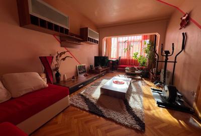 Apartament cu 2 camere în Vasile Aaron