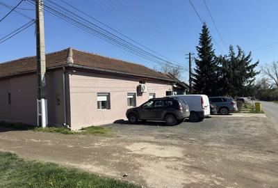 Casă cu 3 camere în Central