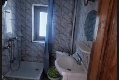 Casă cu Teren 124 Mp în Rucăr