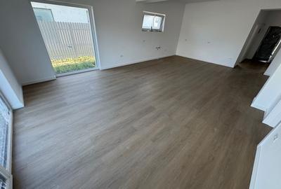 Casă individuală cu 4 camere cu Canalizare în Tunari - 4
