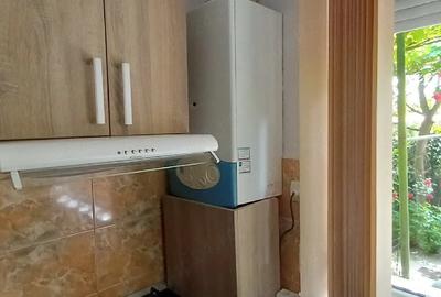 Casă cu 3 camere cu Teren 335 Mp în Central