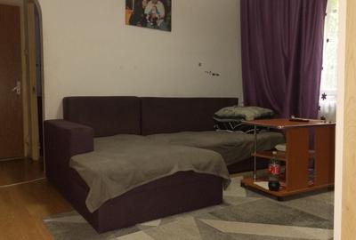 Apartament cu 2 camere semidecomandat în Berceni - 3