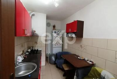 Casă cu 3 camere cu Teren 30 Mp în Central