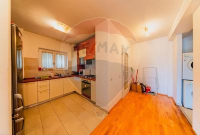 Apartament cu 2 camere semidecomandat, mobilat în Subcetate - 8