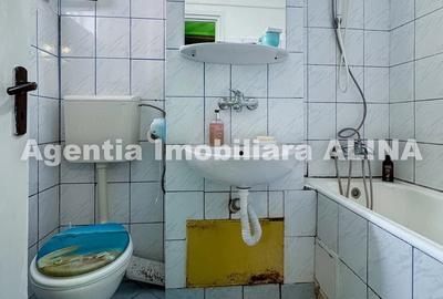 Apartament cu 2 camere decomandat în Gojdu