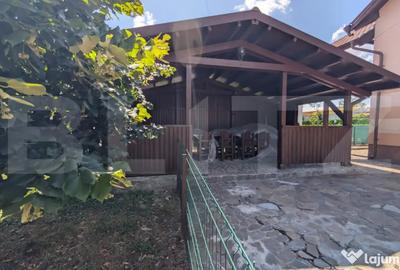 Casă cu 4 camere cu Teren 300 Mp în Central - 11