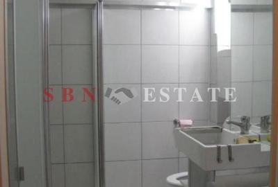 Apartament cu 2 camere semidecomandat în 13 Septembrie