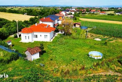 Casă cu 6 camere cu Teren 1500 Mp în Central - 19