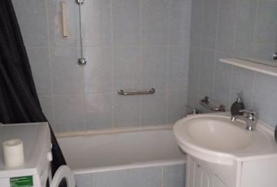 Apartament semidecomandat în Central