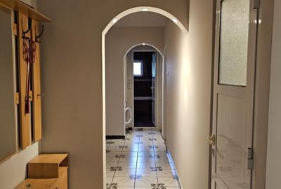 Apartament cu 3 camere decomandat în Micro 11 - 3