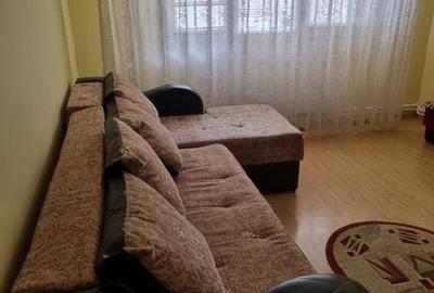 Apartament cu 3 camere semidecomandat în Sud - 5