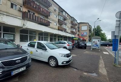 Spațiu comercial, de 86 mp, în Central