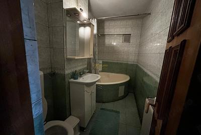 Apartament cu 3 camere decomandat în Ultracentral