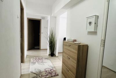 Apartament cu 3 camere în Petros - 2