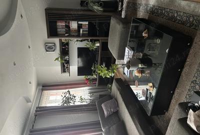 Apartament cu 3 camere decomandat în Central - 3