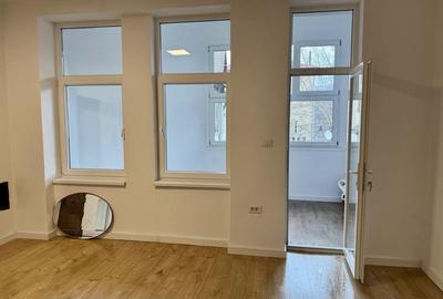 Spațiu comercial, de 28 mp, în Ultracentral - 3