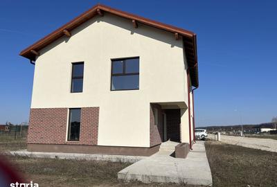 Casă cu 5 camere cu Canalizare în Tărtășești - 3