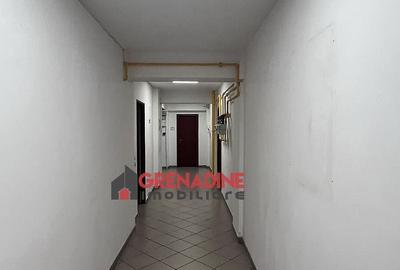 Birou, de 93 mp, în Răcădău - 3