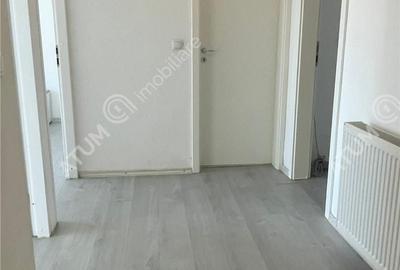 Casă cu 4 camere decomandat cu Teren 200 Mp în Roșia