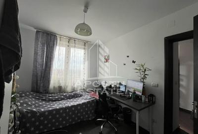 Apartament cu 3 camere decomandat în Spitalul Județean - 6