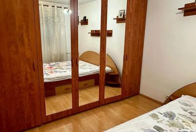 Apartament cu 2 camere decomandat, mobilat în Vatra Luminoasă