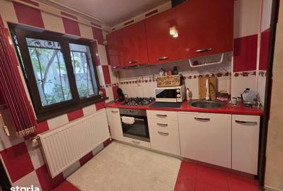 Garsonieră decomandată în Școlilor