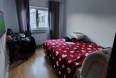 Apartament cu 4 camere decomandat în Alexandru cel Bun - 8