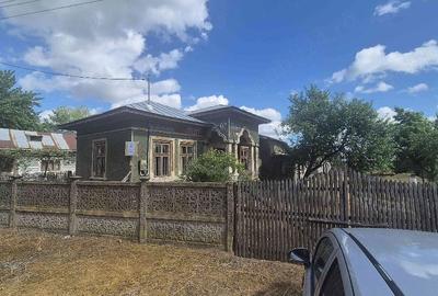 Casă cu 2 camere cu Teren 1680 Mp în Ungureni (Corbii Mari)