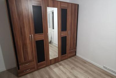 Apartament cu 2 camere semidecomandat în Traian