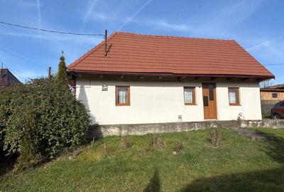 Casă cu Teren 20 Mp în Tirimia