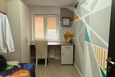 Apartament cu 3 camere decomandat, mobilat în Ștefan cel Mare - 1