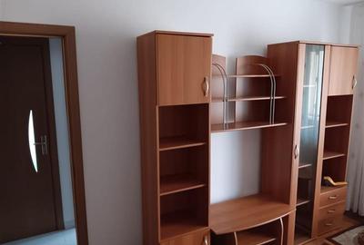 Apartament cu 2 camere semidecomandat în Central - 3
