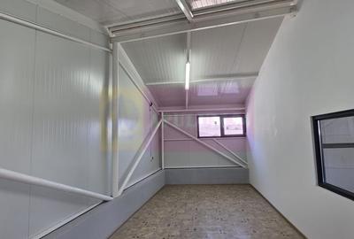 Spațiu comercial, de 230 mp, în Central - 4
