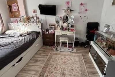 Casă cu 3 camere cu Teren 65 Mp în Central